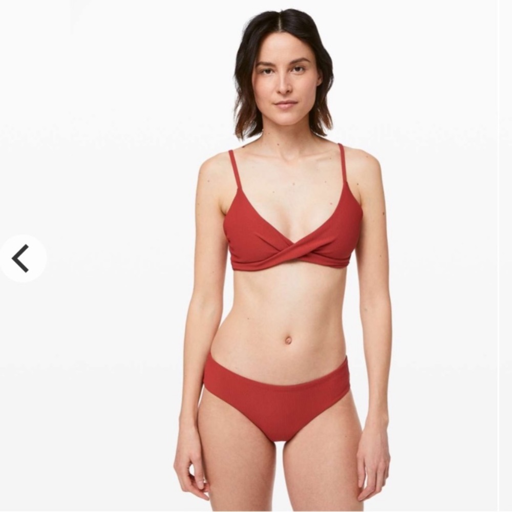 Lululemon Beach Boss bikini set (size 4, cayenne)